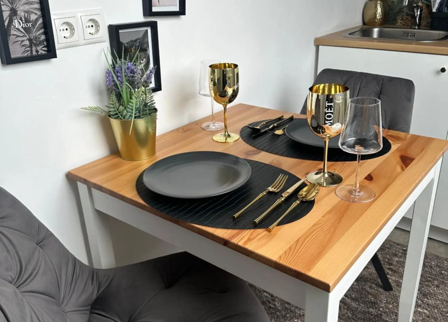 Stilvolles Apartment Naehe Messe Duesseldorf In Duisburg Sued Germany
